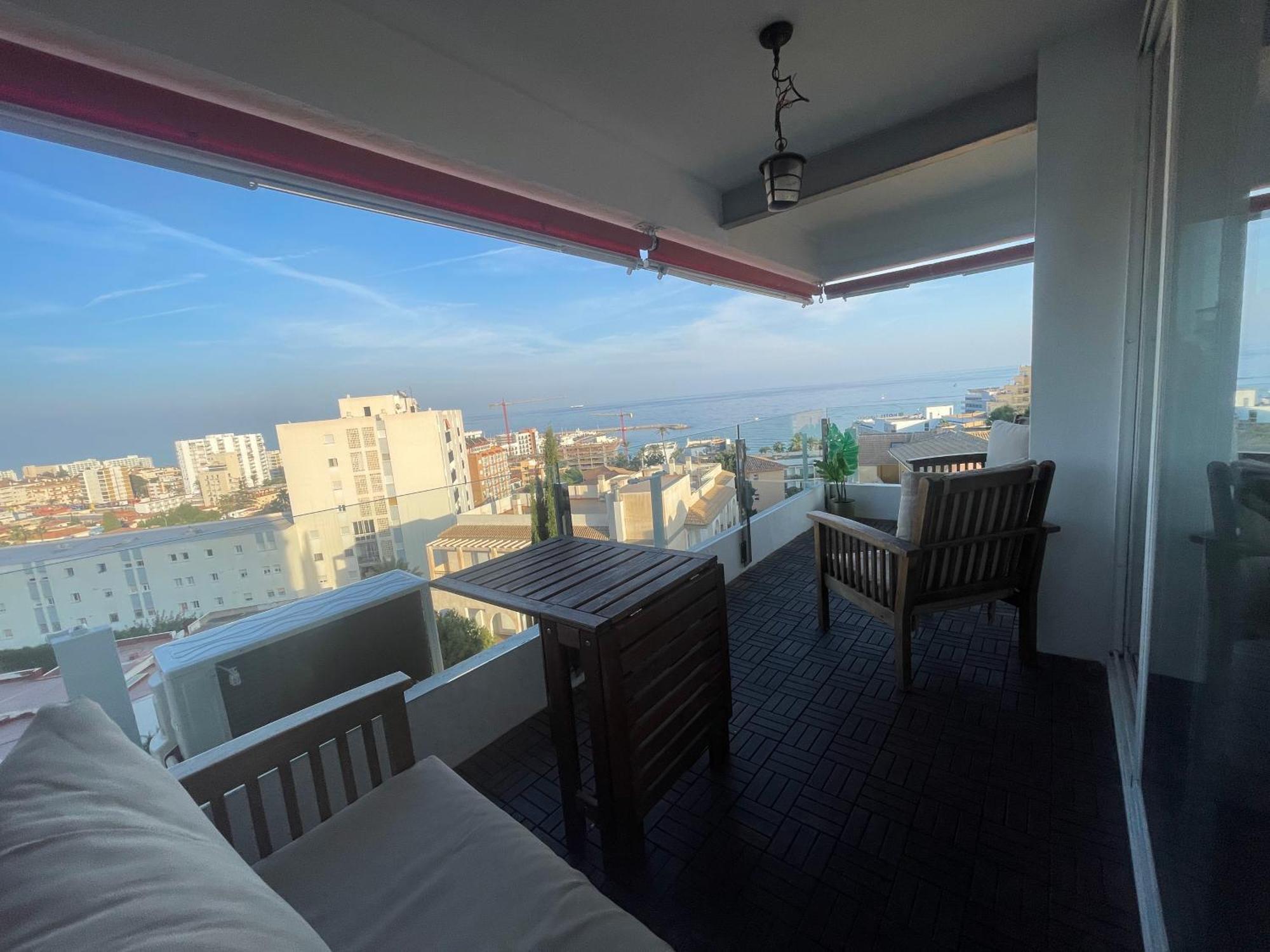 En Urbanizacion Con Fantasticas Vistas Апартаменты Бенальмадена